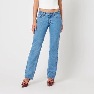 Abrand 99 Low Straight Katie Organic in Mid Blue